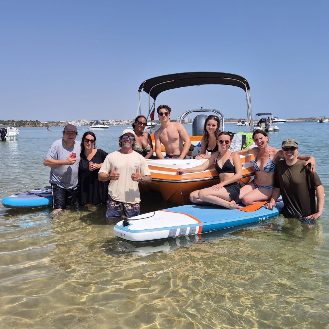 11950152-bb05-4fb7-afa8-ca798763c025