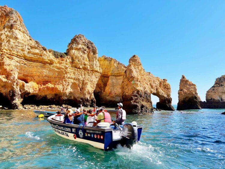 ponta-da-piedade-lagos-17-750x563